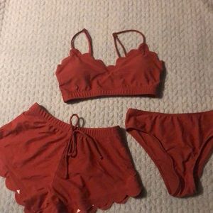 NWOT SHEIN bathing suit size small. Never worn.